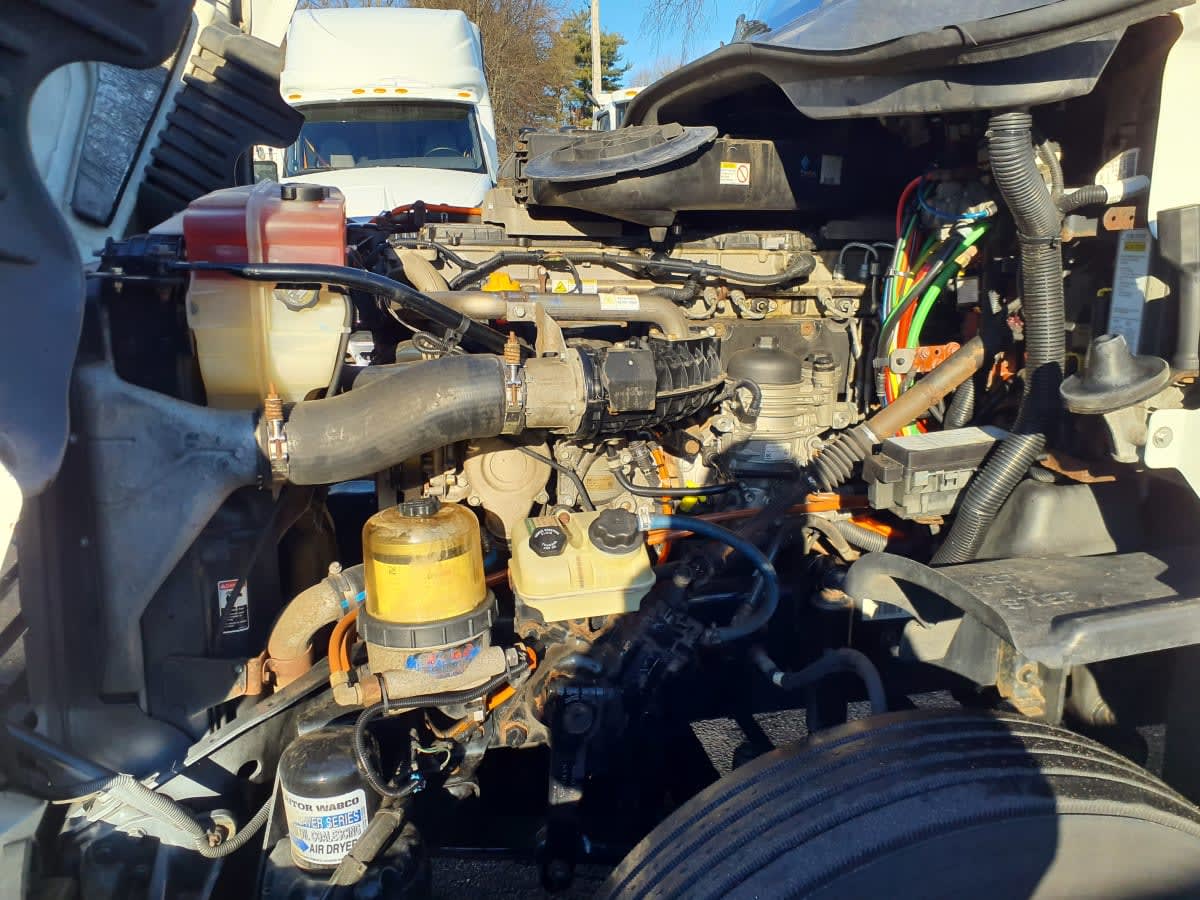 2017 Freightliner/Mercedes CASCADIA 125 672665