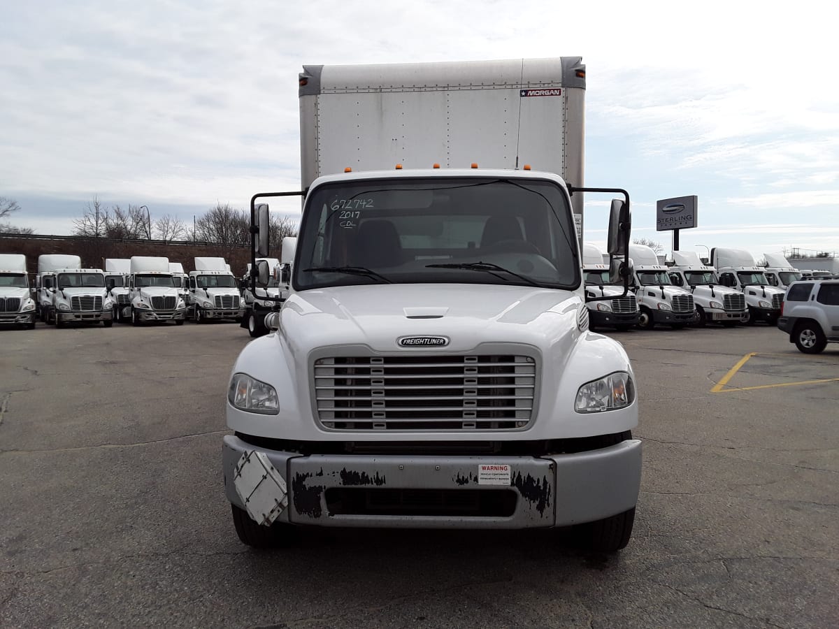 2017 Freightliner/Mercedes M2 106 672742