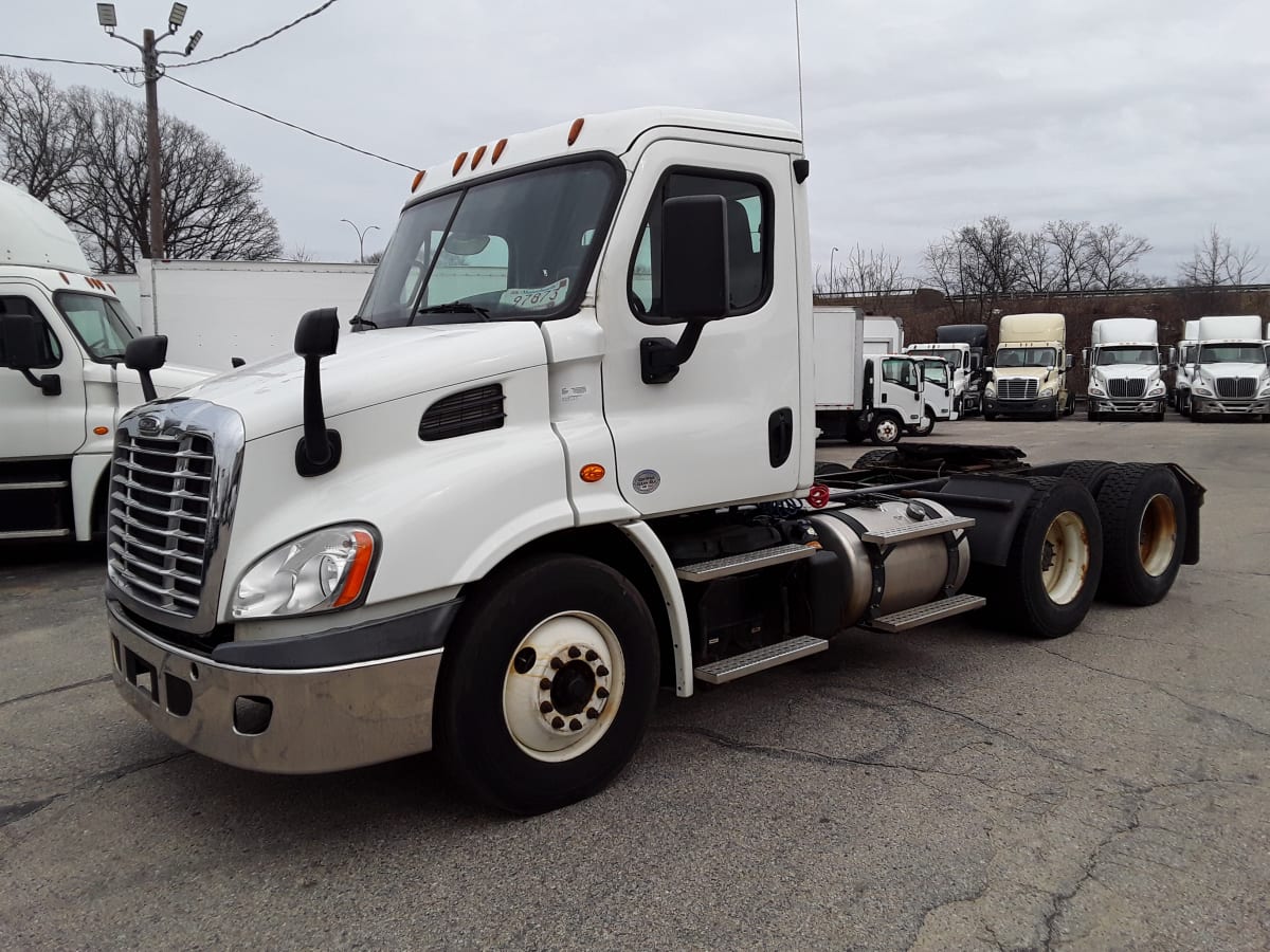 2017 Freightliner/Mercedes CASCADIA 113 672743