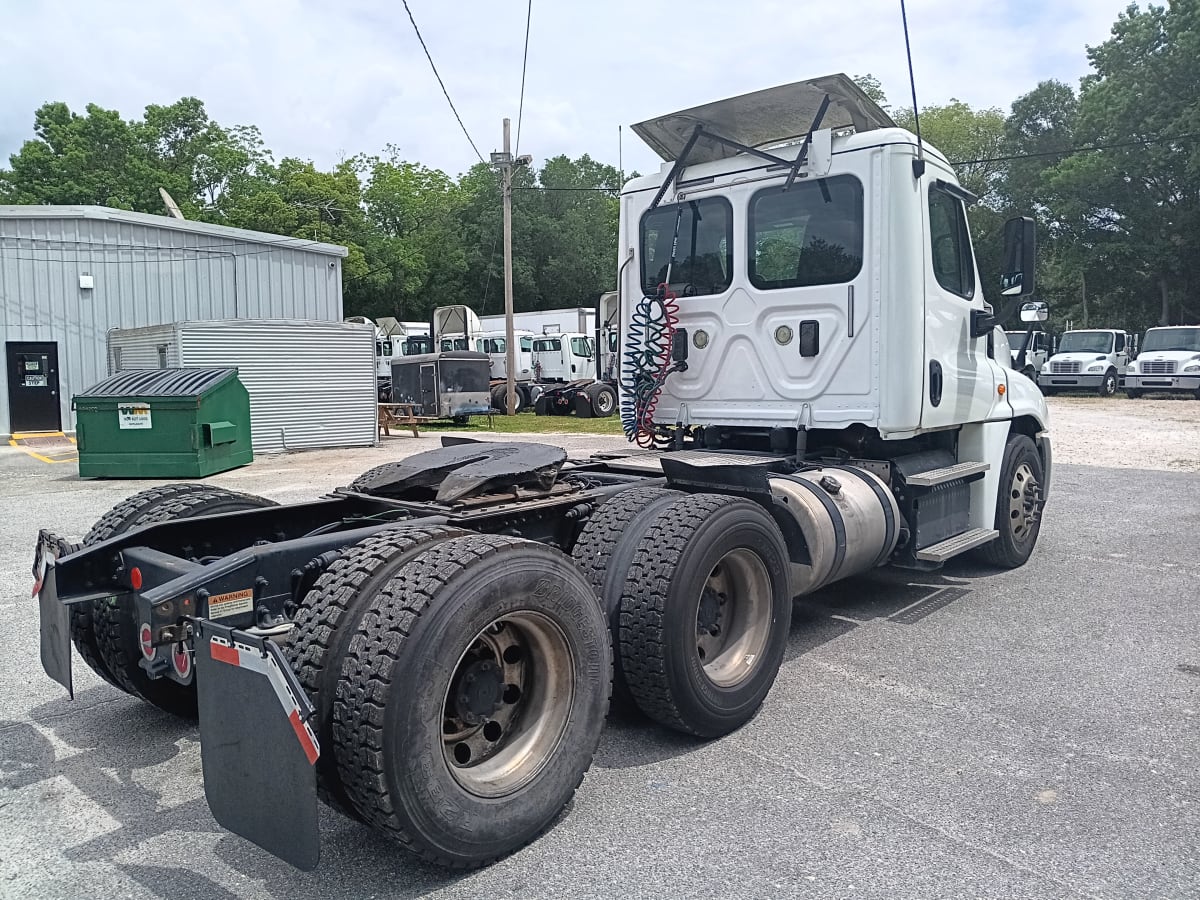 2017 Freightliner/Mercedes CASCADIA 125 672822