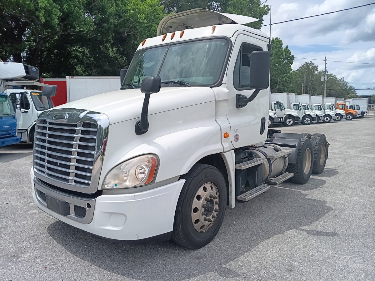 2017 Freightliner/Mercedes CASCADIA 125 672822