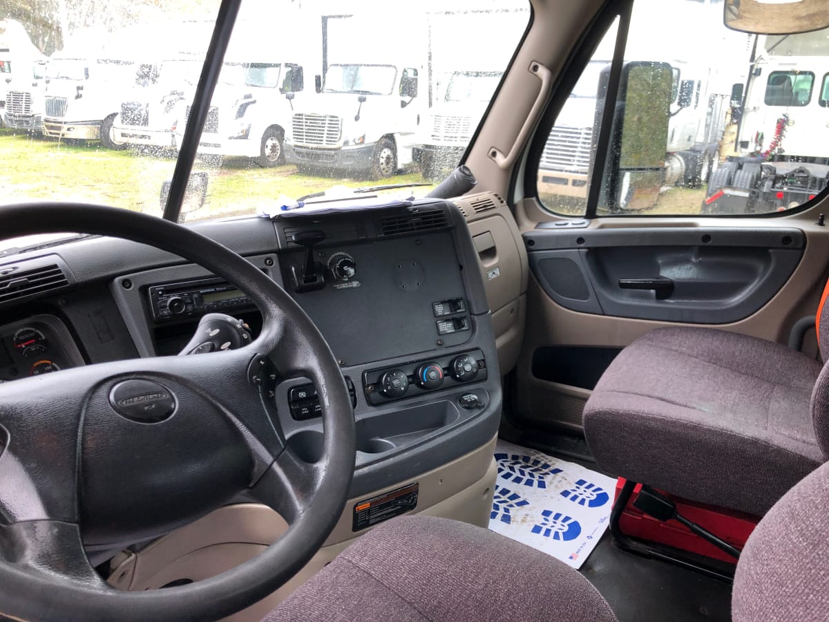 2017 Freightliner/Mercedes CASCADIA 125 672823