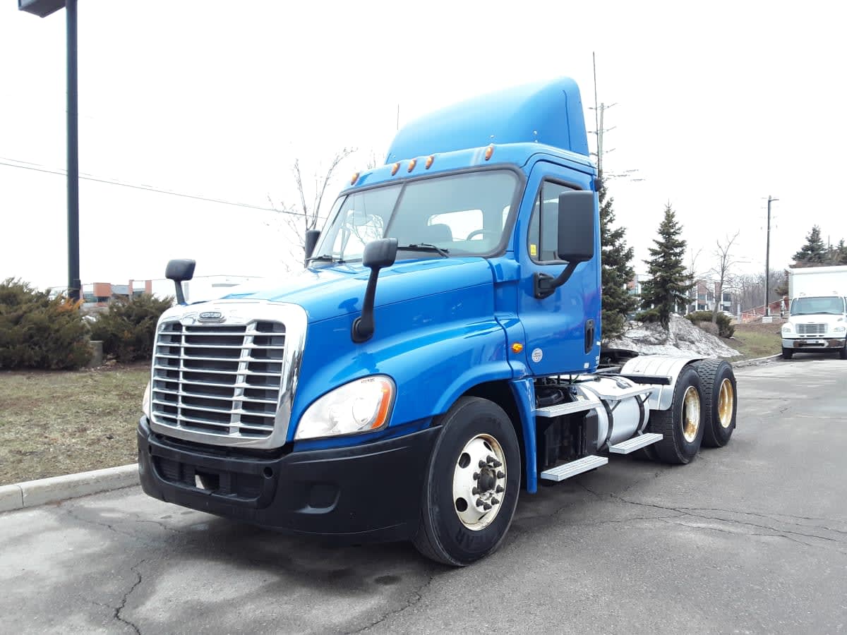 2017 Freightliner/Mercedes CASCADIA 125 672825