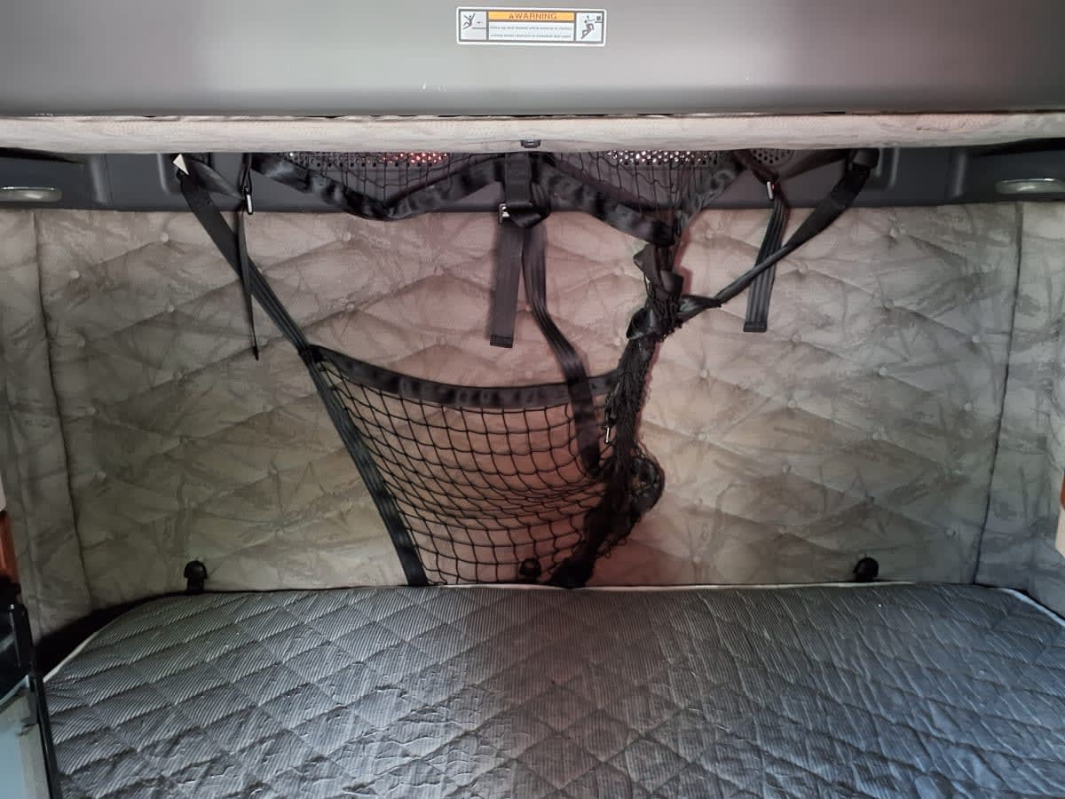 2017 Freightliner - image 8