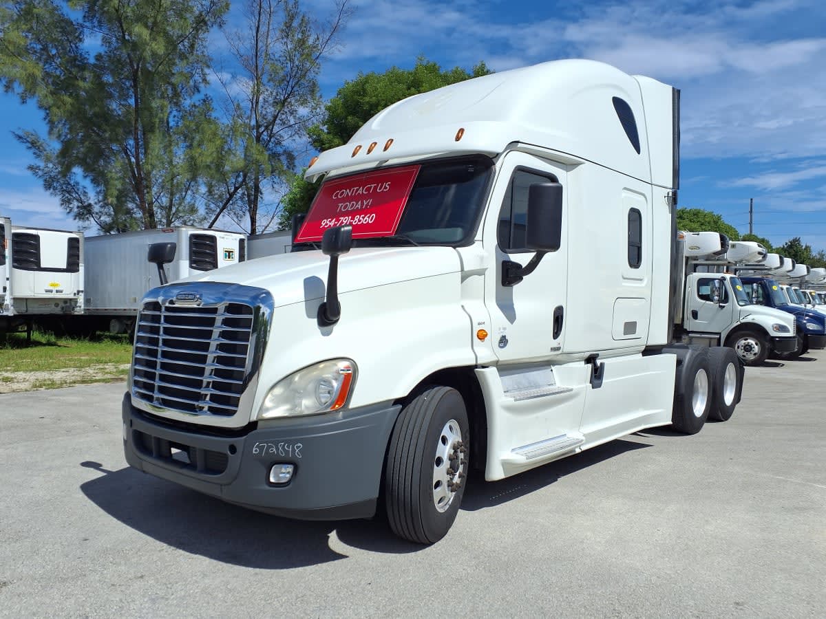 2017 Freightliner - image 1