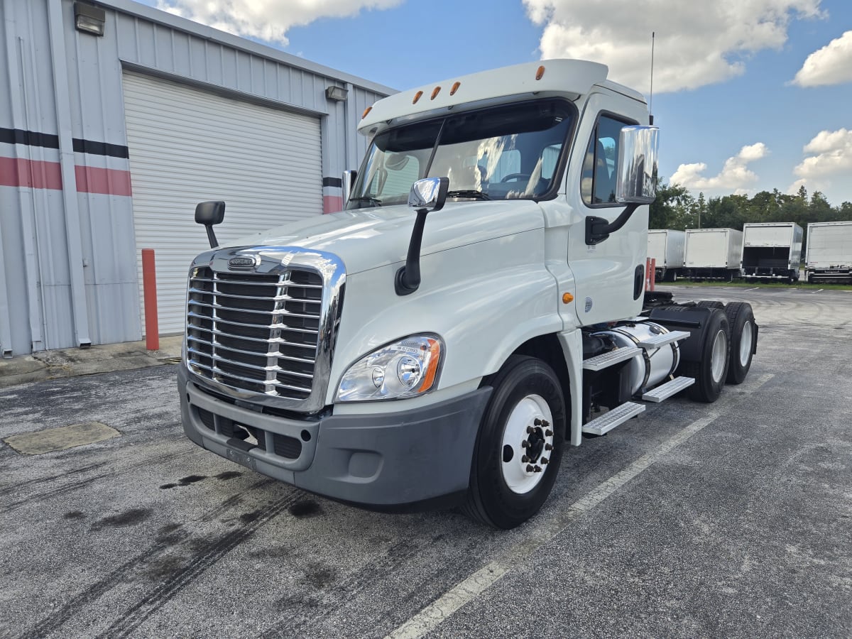 2017 Freightliner/Mercedes CASCADIA 125 672893