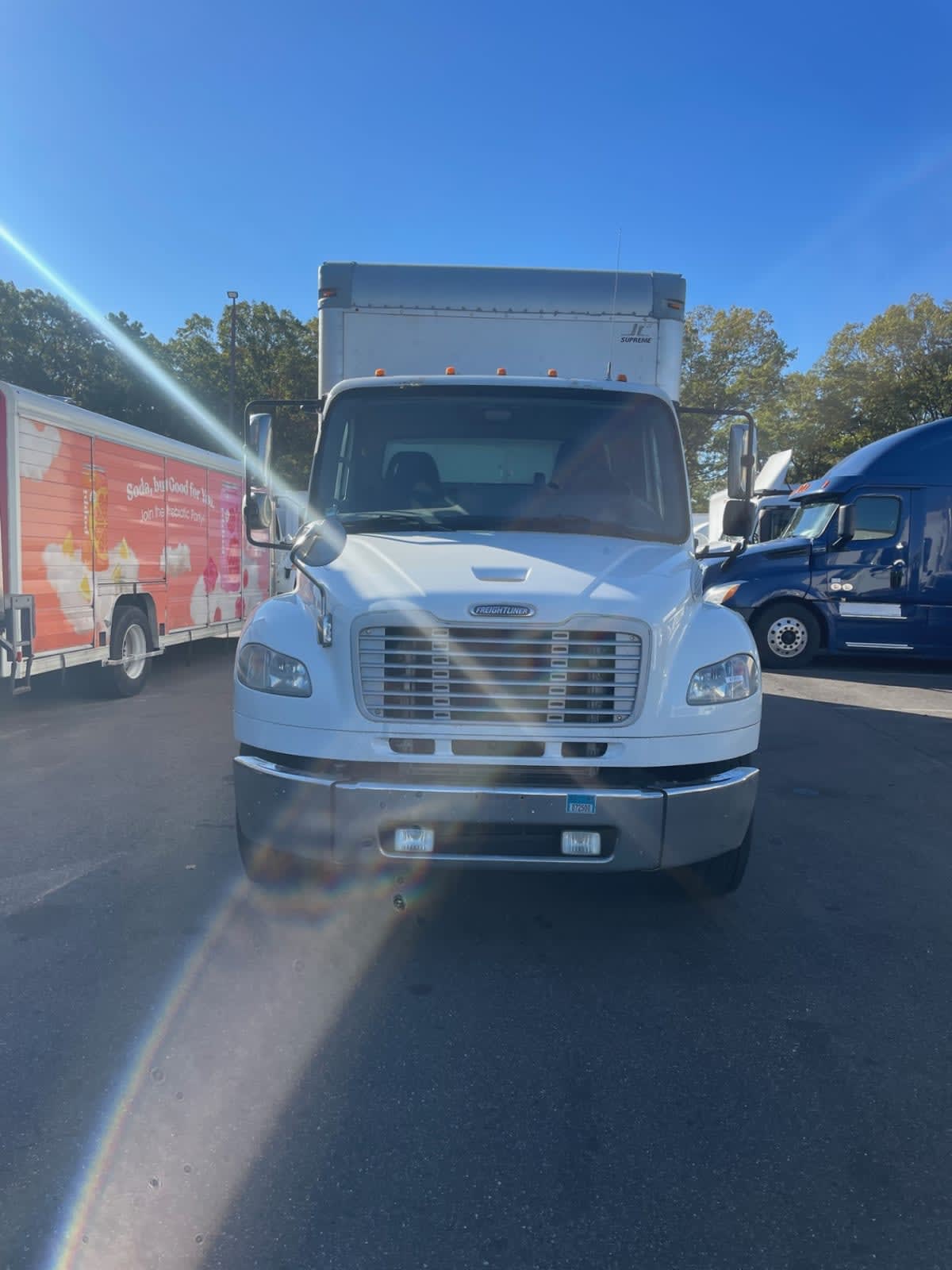 2017 Freightliner/Mercedes M2 106 672910