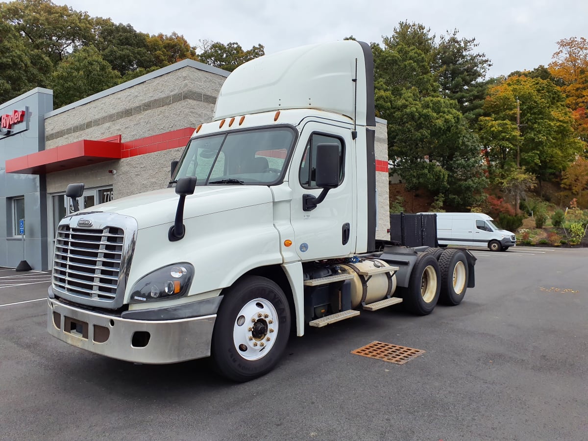 2017 Freightliner/Mercedes CASCADIA 125 672916