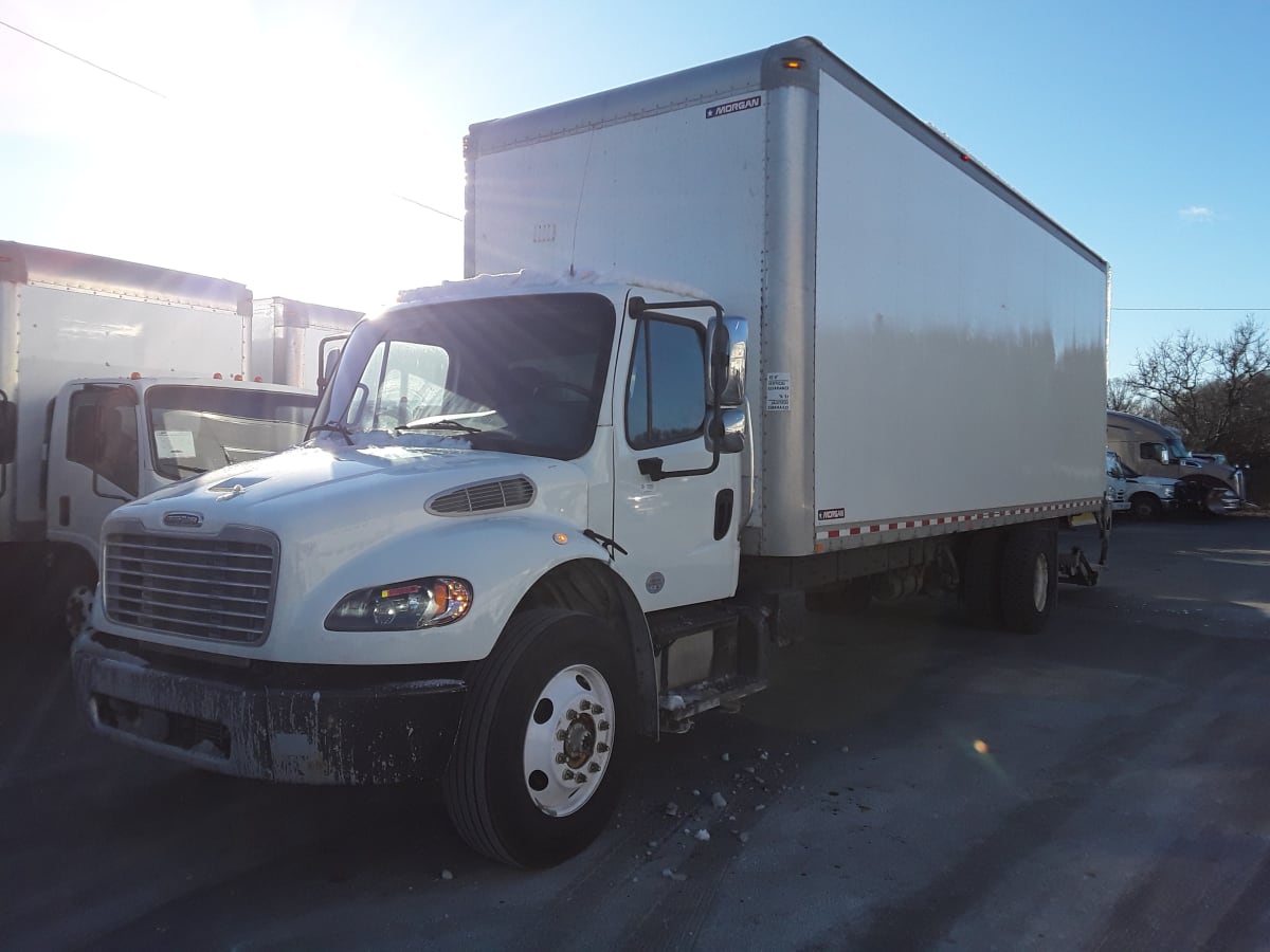 2017 Freightliner/Mercedes M2 106 672923