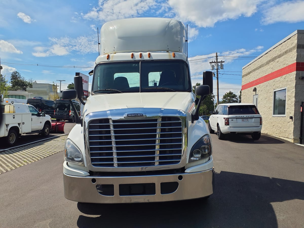 2017 Freightliner/Mercedes CASCADIA 125 672924