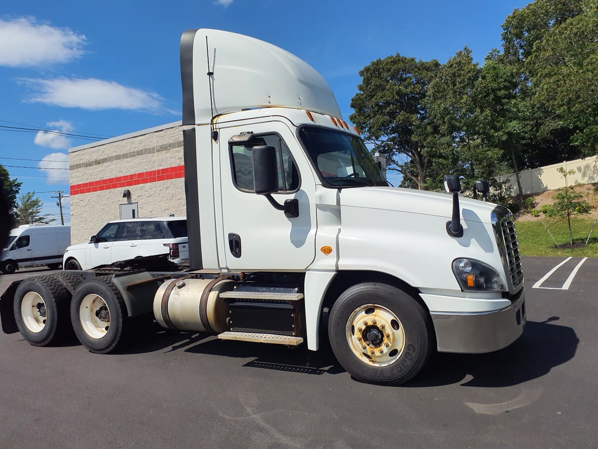 2017 Freightliner/Mercedes CASCADIA 125 672924