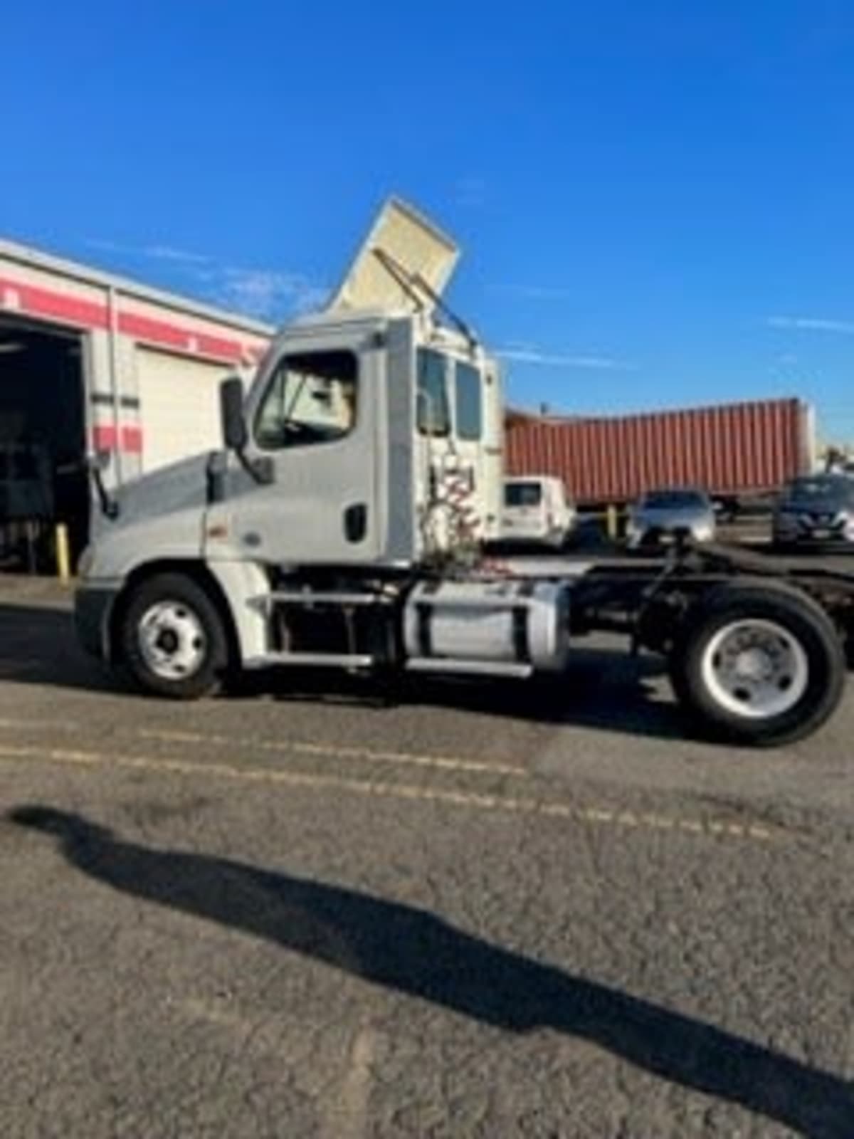 2017 Freightliner/Mercedes CASCADIA 125 672931