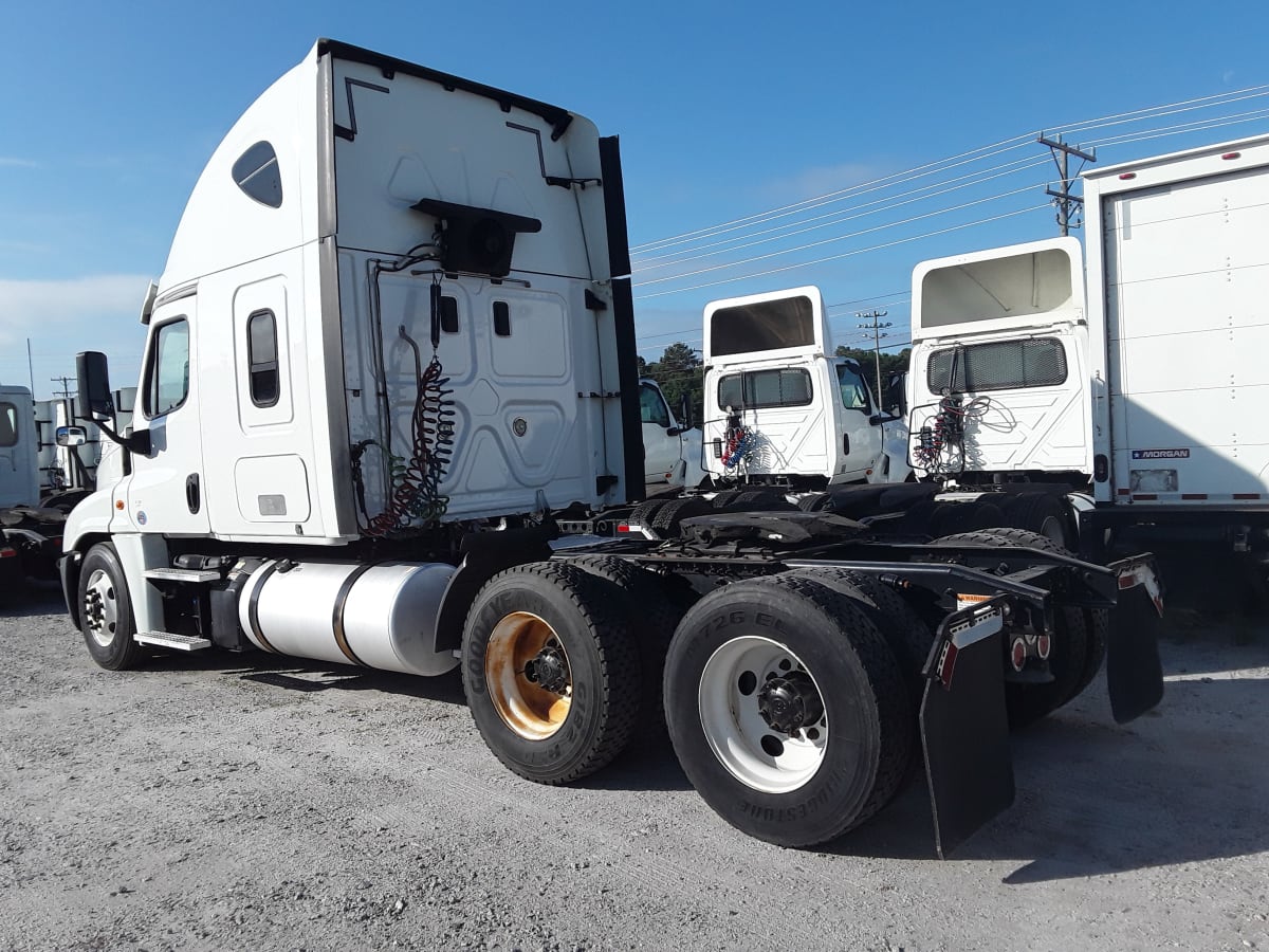 2017 Freightliner/Mercedes CASCADIA 125 672956