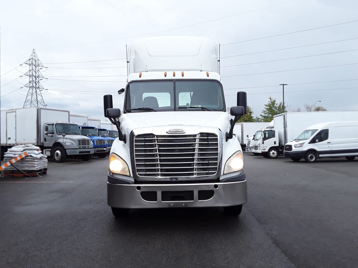 2017 Freightliner/Mercedes CASCADIA 113 672980