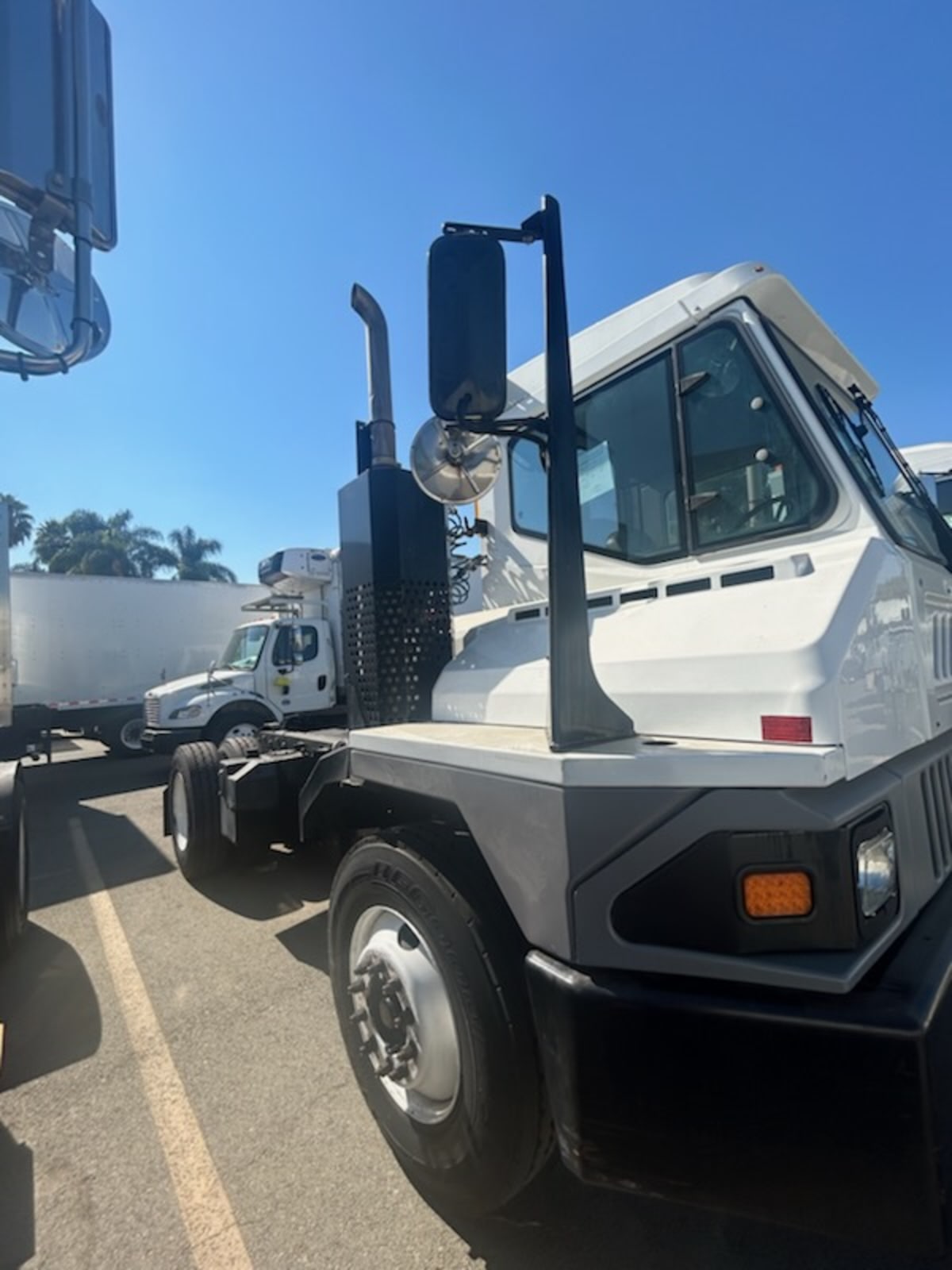 2016 Ottawa 4X2 T2 673017