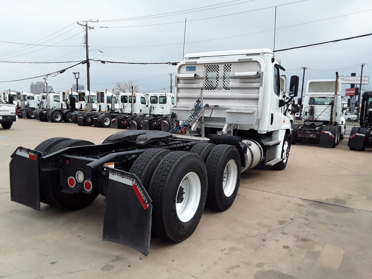 2017 Freightliner/Mercedes CASCADIA 125 673025