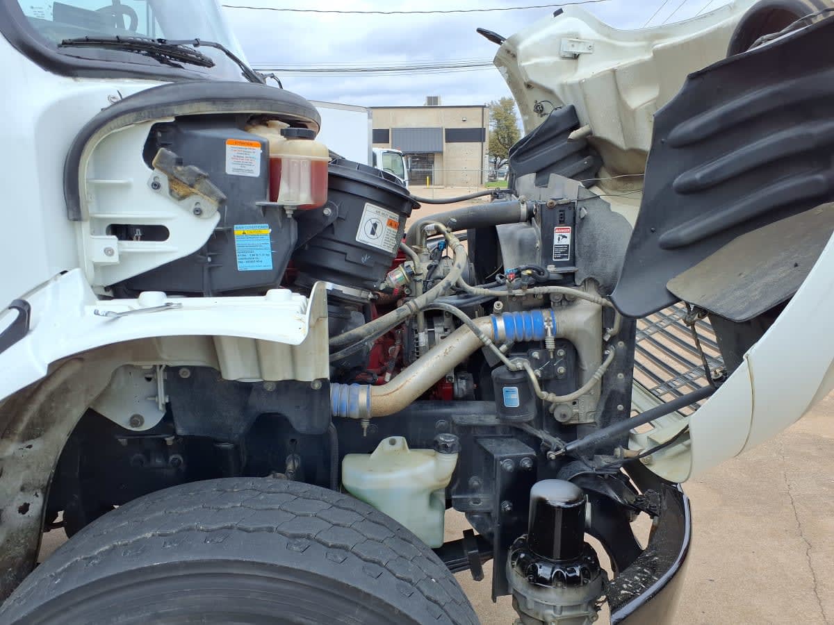 2017 Freightliner/Mercedes M2 106 673027