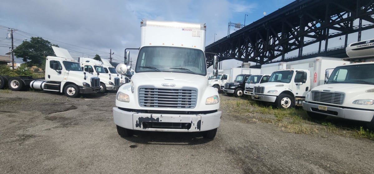 2017 Freightliner/Mercedes M2 106 673040