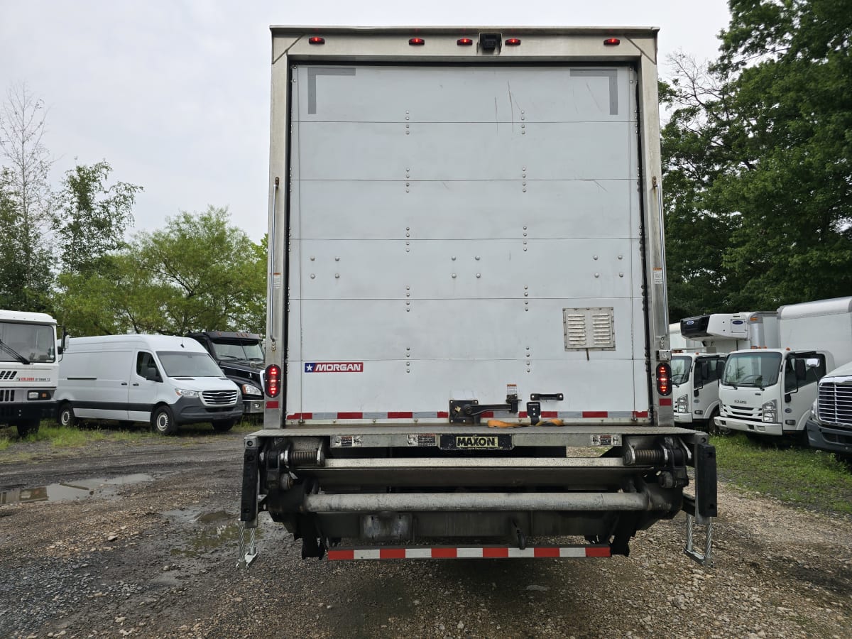 2017 Freightliner/Mercedes M2 106 673042