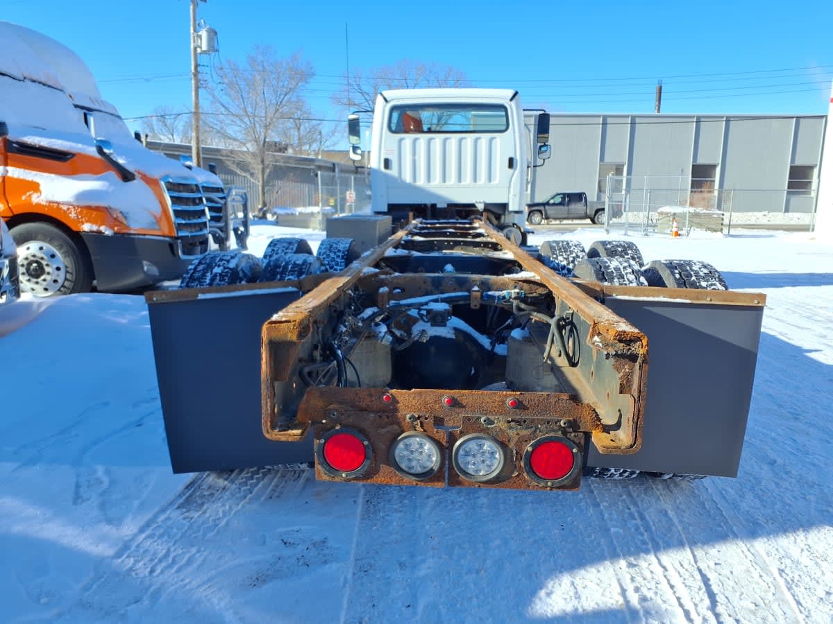 2017 Freightliner/Mercedes M2 106 673073