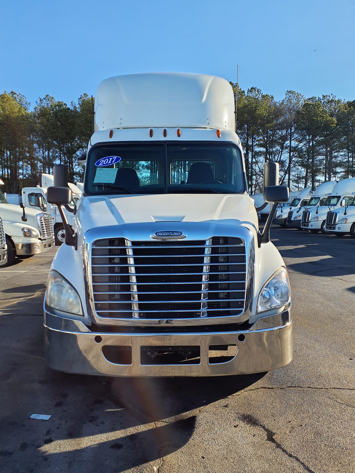 2017 Freightliner/Mercedes CASCADIA 125 673096