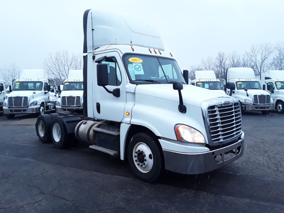 2017 Freightliner/Mercedes CASCADIA 125 673110