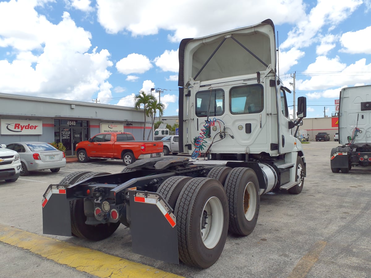 2017 Freightliner/Mercedes CASCADIA 125 673116