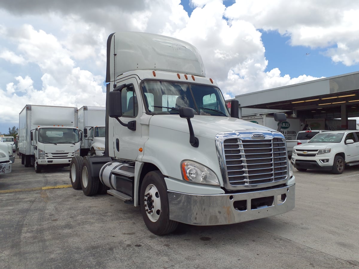 2017 Freightliner/Mercedes CASCADIA 125 673116