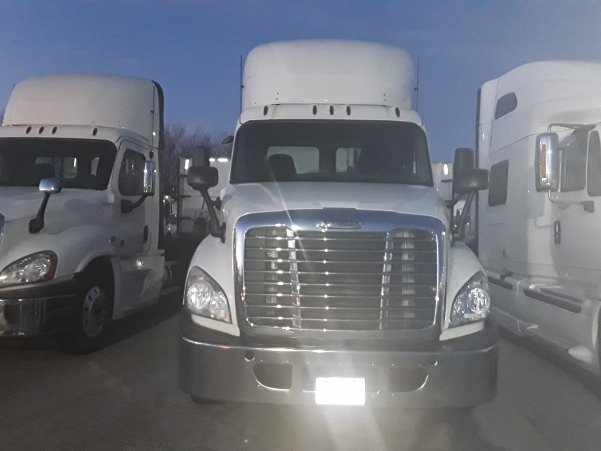 2017 Freightliner/Mercedes CASCADIA 125 673153