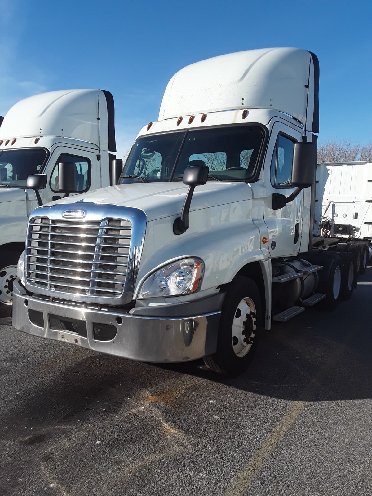 2017 Freightliner/Mercedes CASCADIA 125 673155