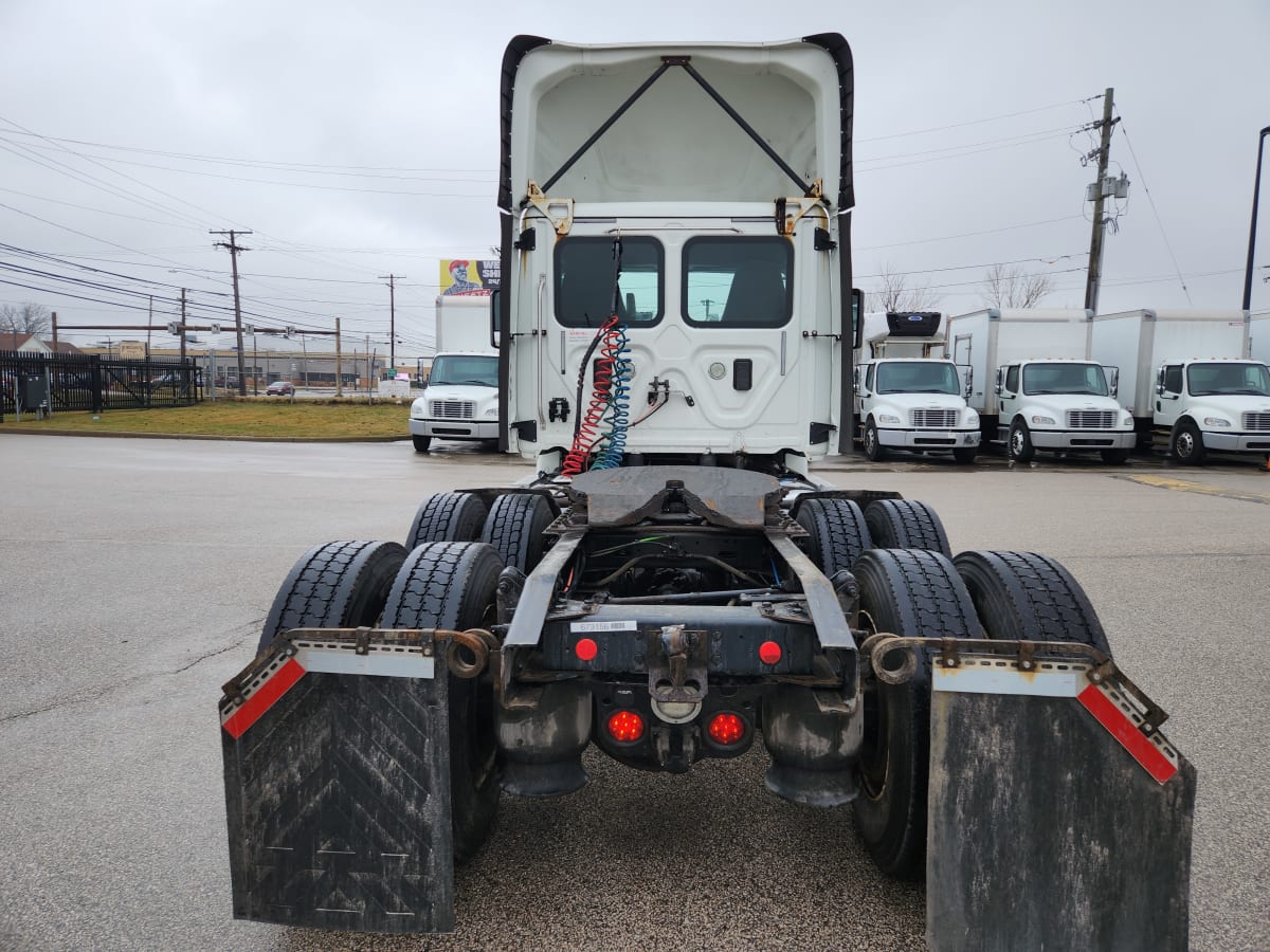 2017 Freightliner/Mercedes CASCADIA 125 673156