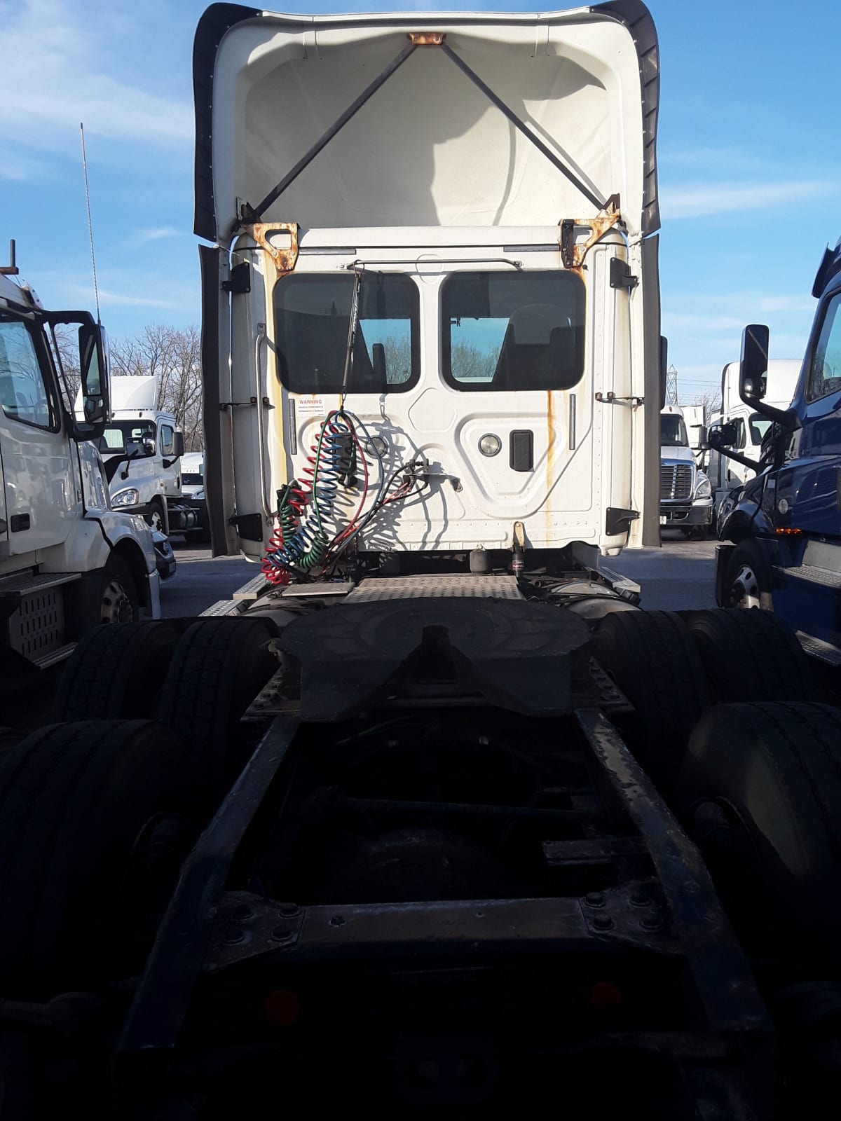 2017 Freightliner/Mercedes CASCADIA 125 673157