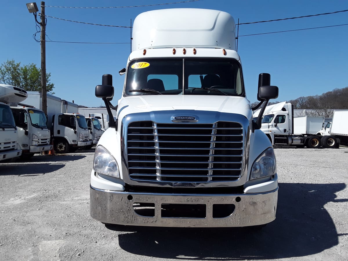 2017 Freightliner/Mercedes CASCADIA 125 673165