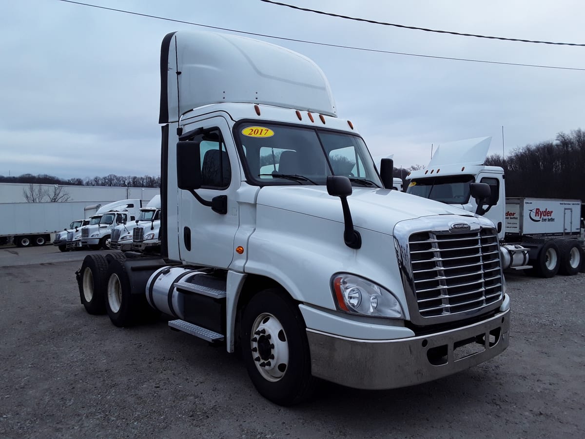 2017 Freightliner/Mercedes CASCADIA 125 673166