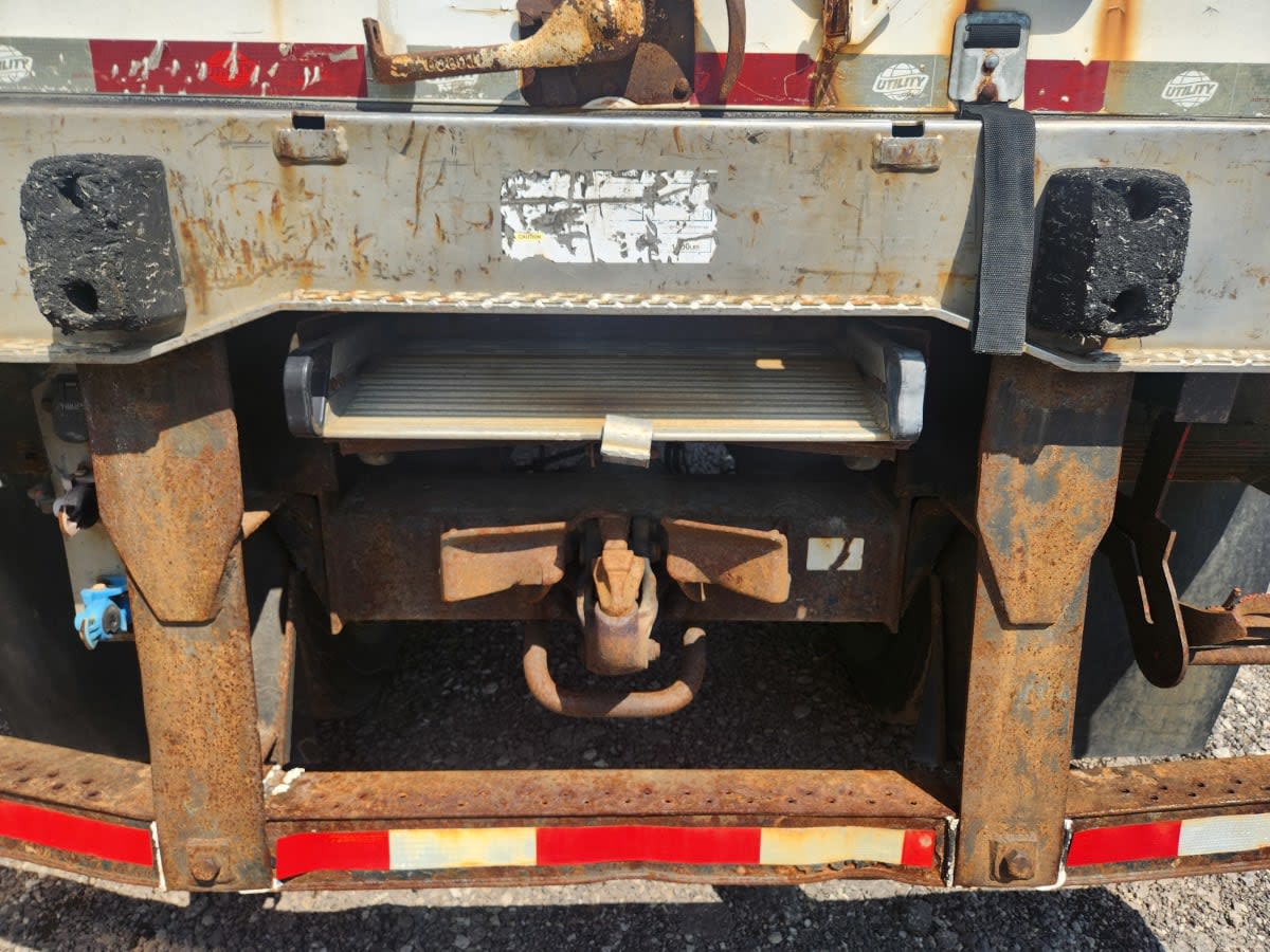 2017 Utility Trailers VS1R-28/150/96 673171