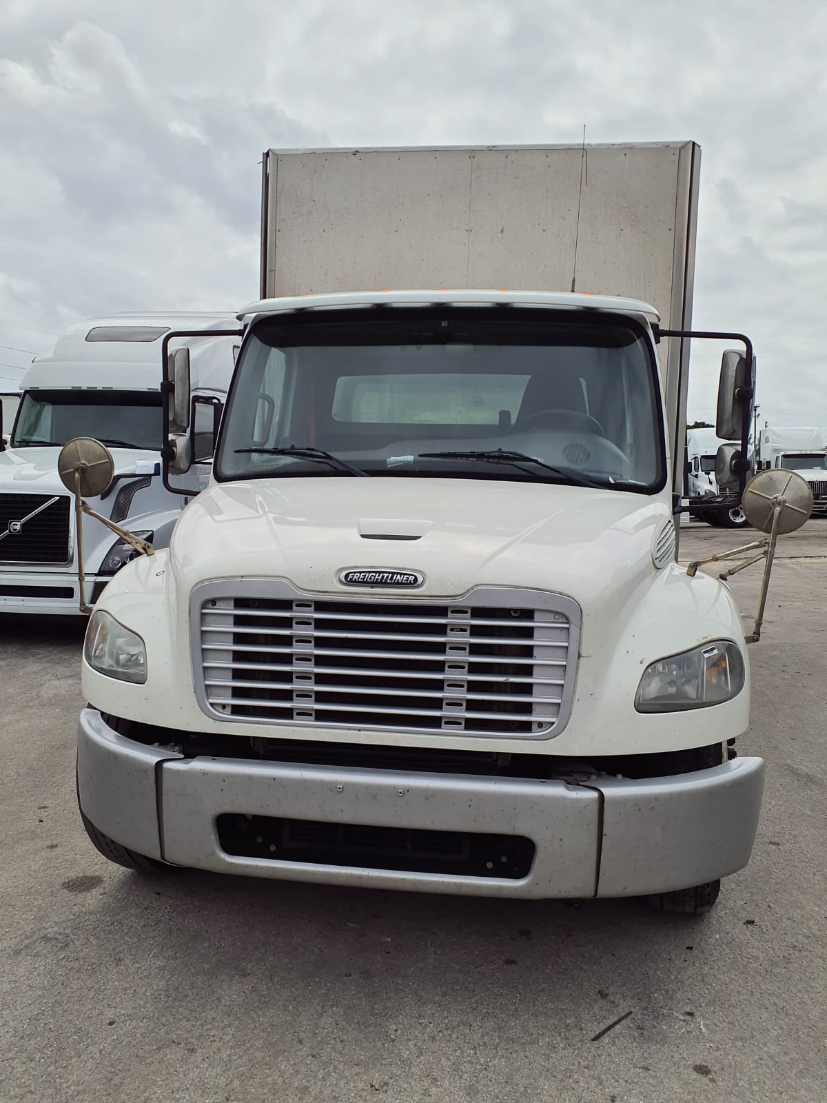 2017 Freightliner/Mercedes M2 106 673209