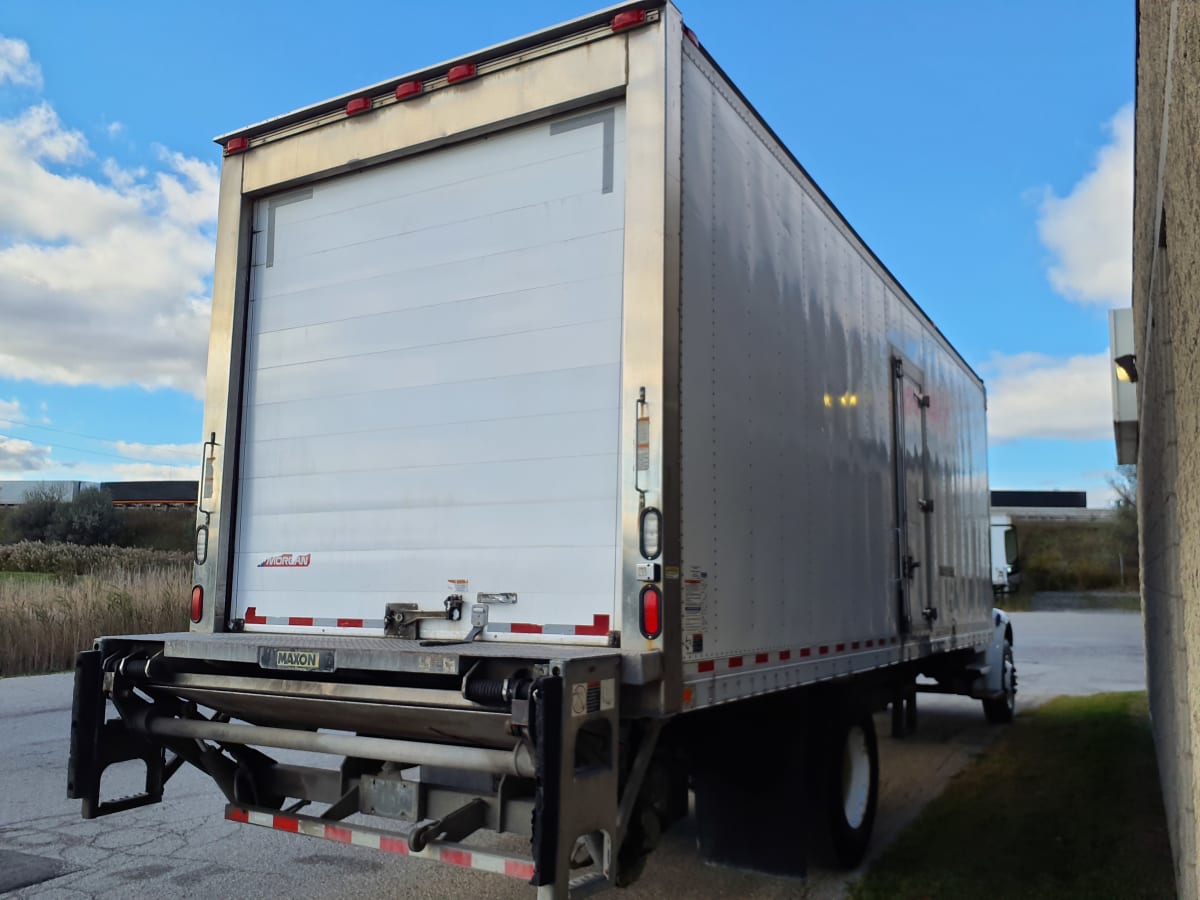 2017 Freightliner/Mercedes M2 106 673283