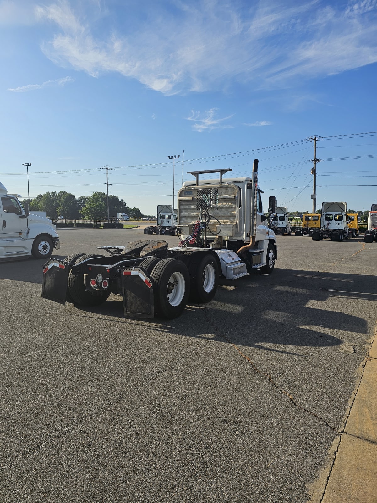 2017 Freightliner/Mercedes CASCADIA 125 673286