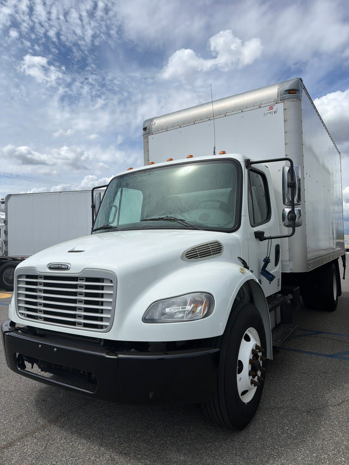 2017 Freightliner/Mercedes M2 106 673299