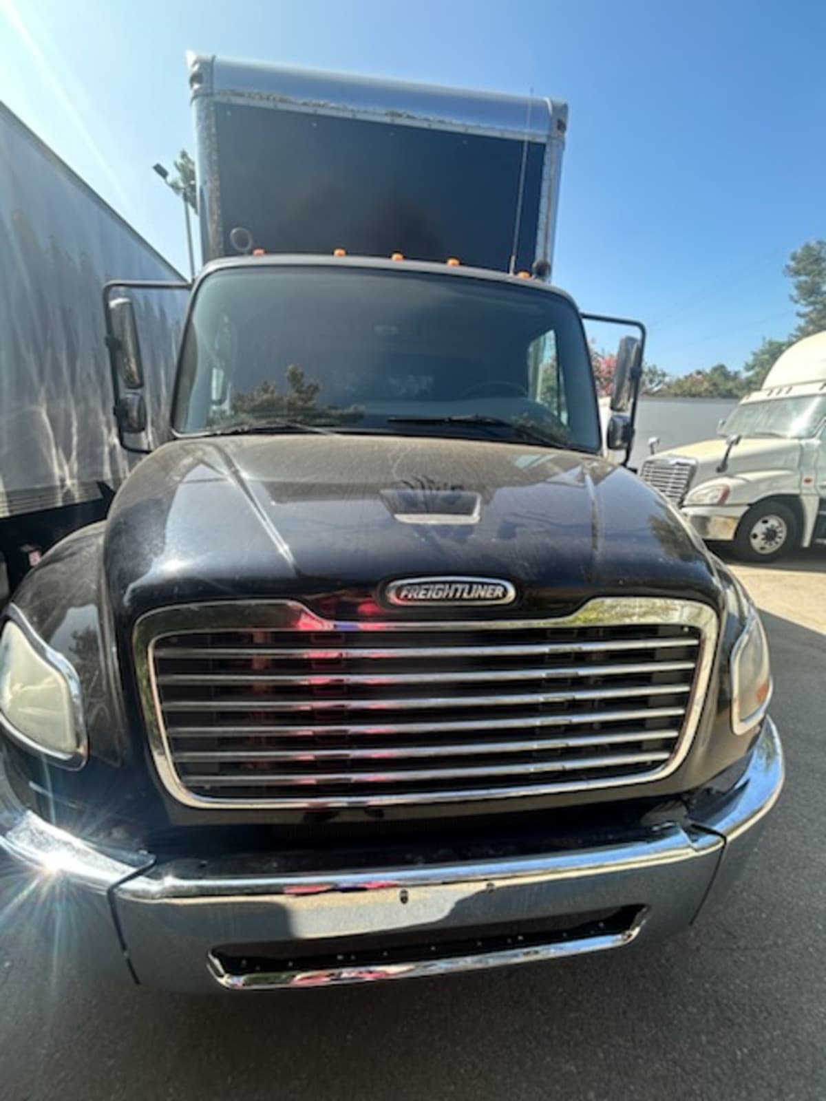 2017 Freightliner/Mercedes M2 106 673301