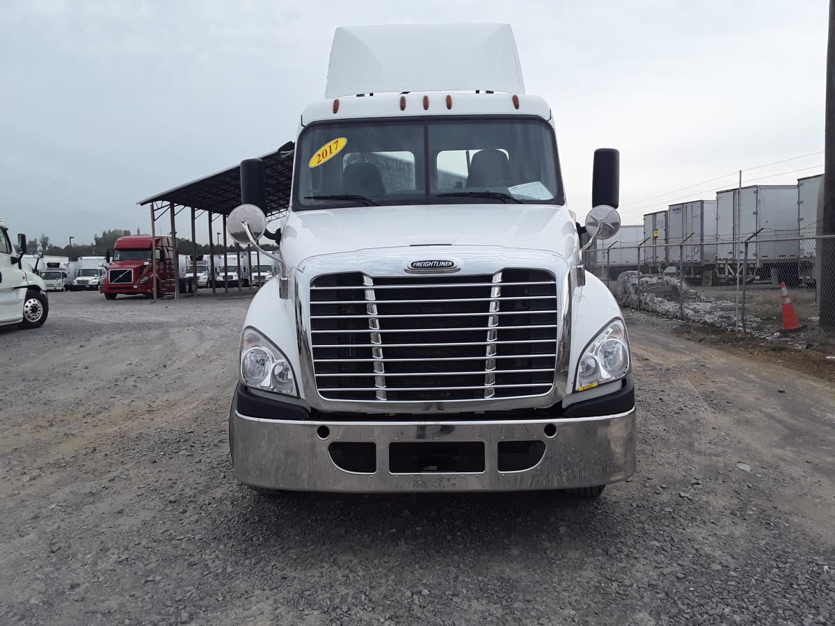 2017 Freightliner/Mercedes CASCADIA 125 673307