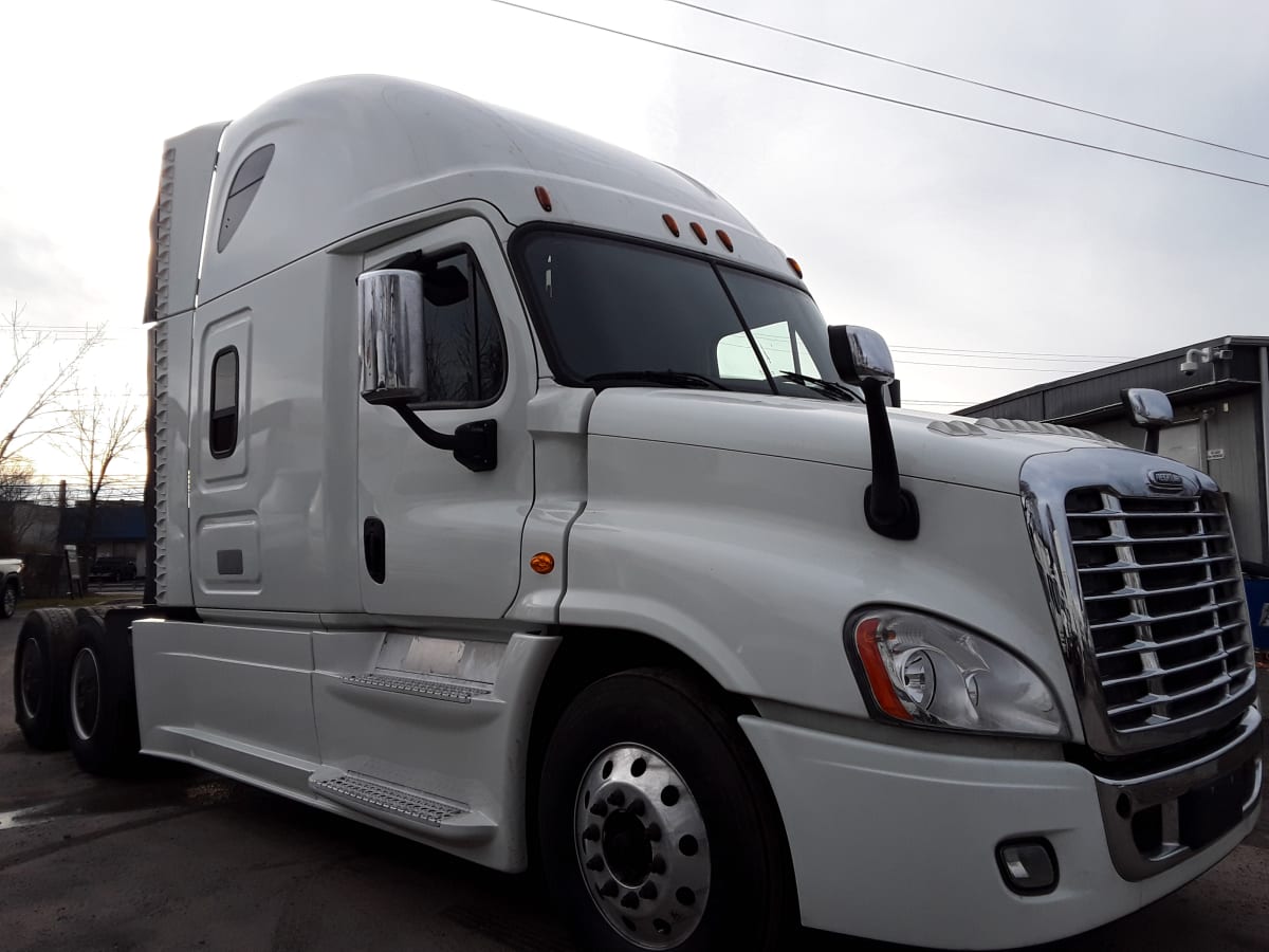 2017 Freightliner/Mercedes CASCADIA 125 673316