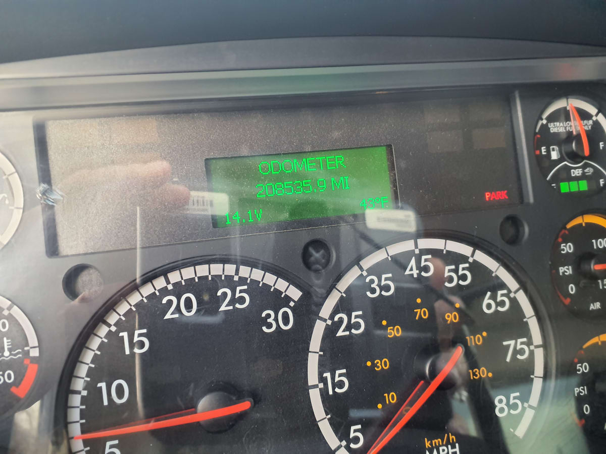 2017 Freightliner/Mercedes M2 106 673365