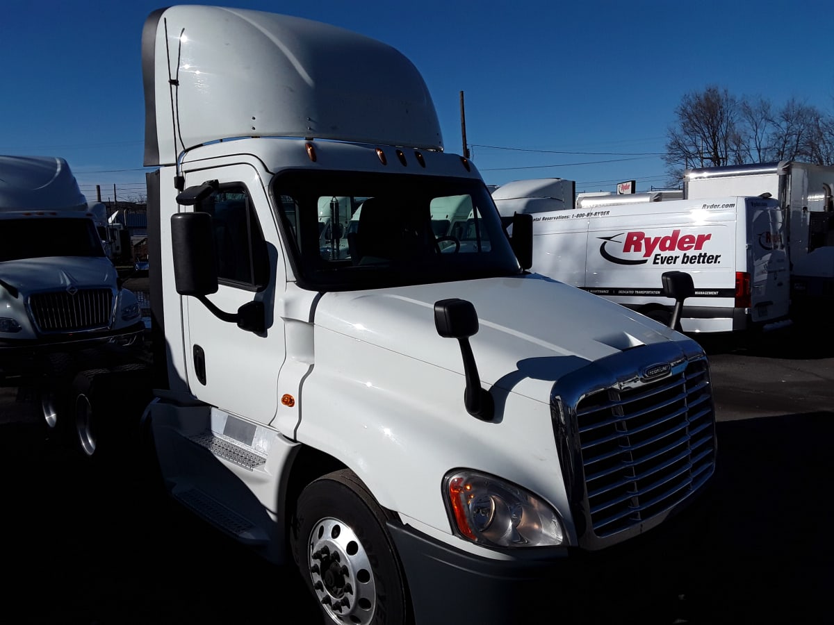 2017 Freightliner/Mercedes CASCADIA 125 673397