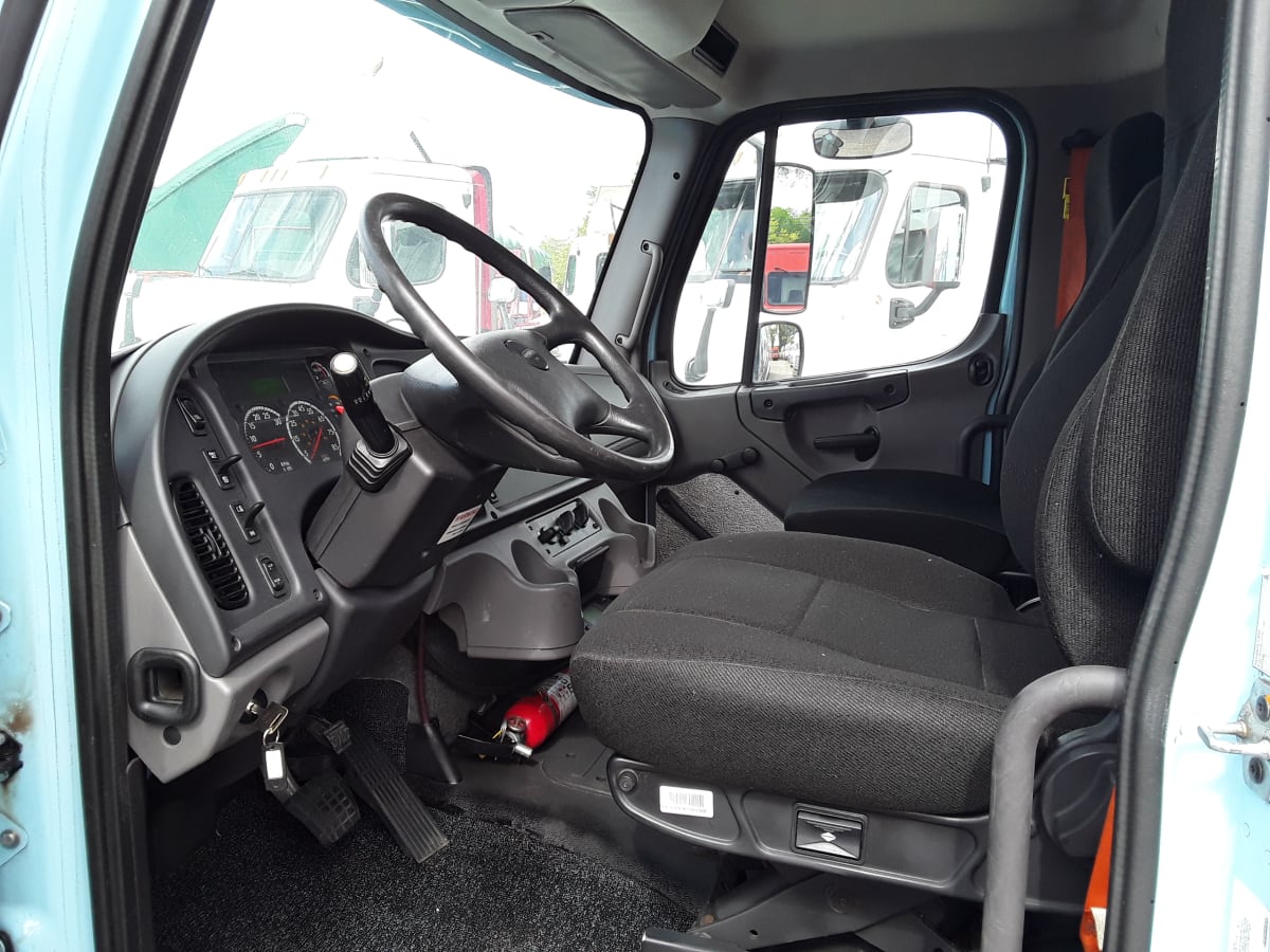 2017 Freightliner/Mercedes M2 106 673497