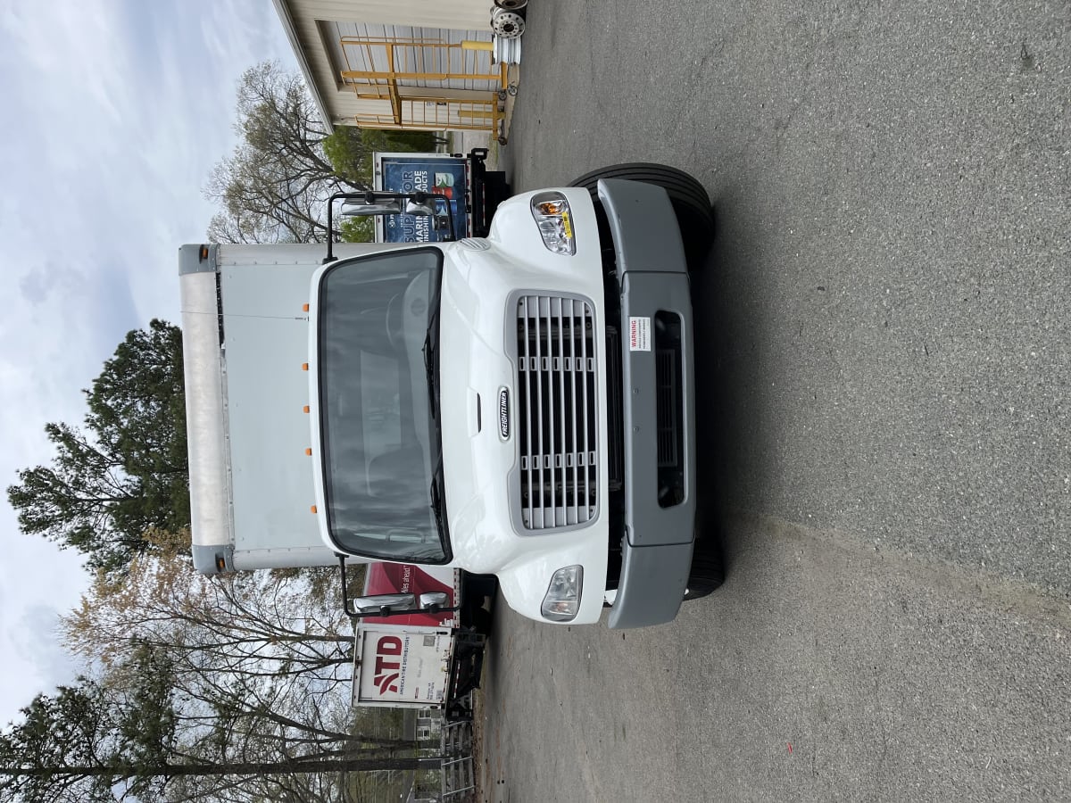 2017 Freightliner/Mercedes M2 106 673503