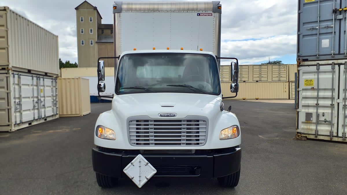 2017 Freightliner M2 106 in Springfield, MA — photo 2