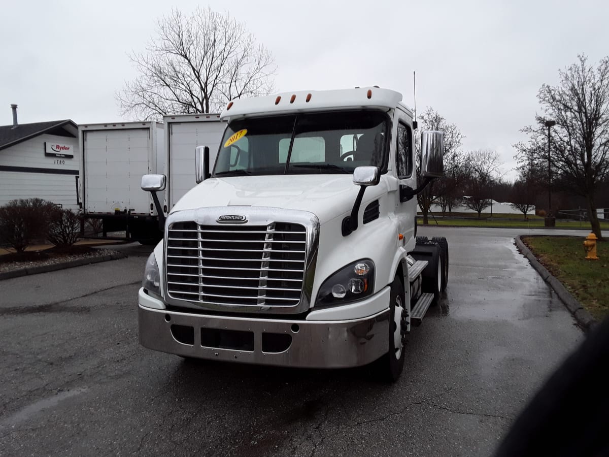 2017 Freightliner/Mercedes CASCADIA 113 673623