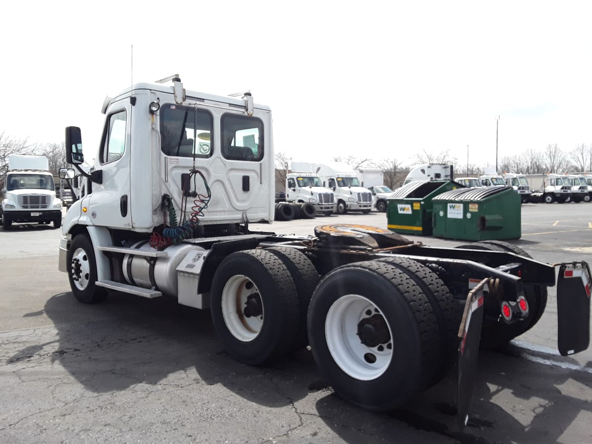 2017 Freightliner/Mercedes CASCADIA 113 673635