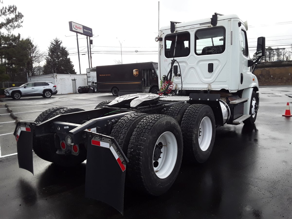 2017 Freightliner/Mercedes CASCADIA 113 673638